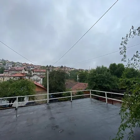 아파트 Izdavanje Sobe/stana Pofalici 사라예보