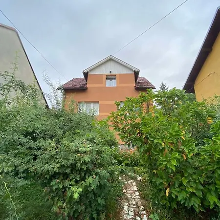 Izdavanje Sobe/stana Pofalici 사라예보